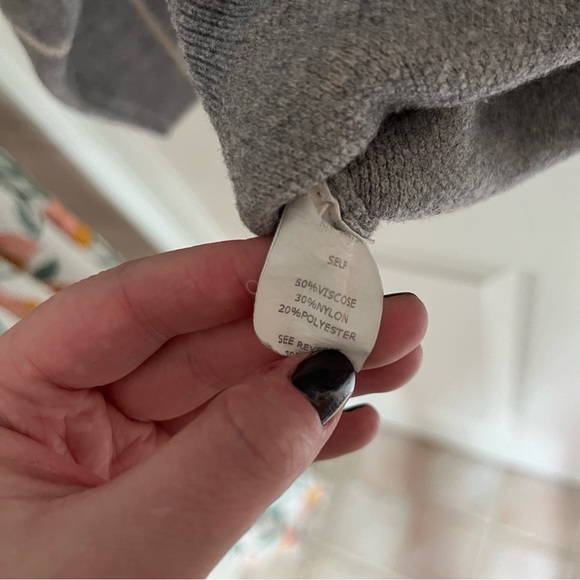 DAVI & DANI Gray Cowl Turtleneck Sweater with Windowpane Pattern - Picture 5 of 5